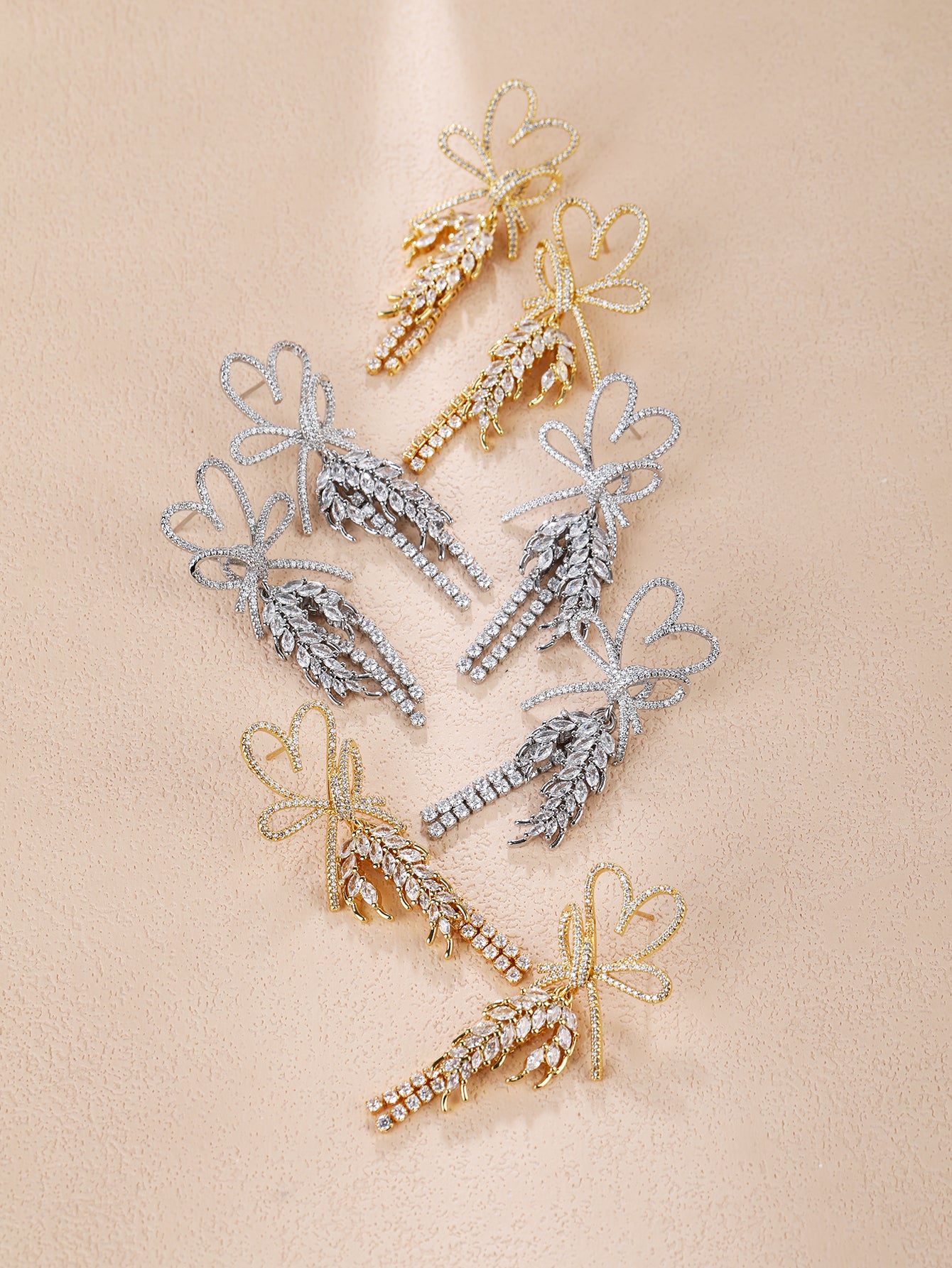 18K yellow gold plated brass earring-E040